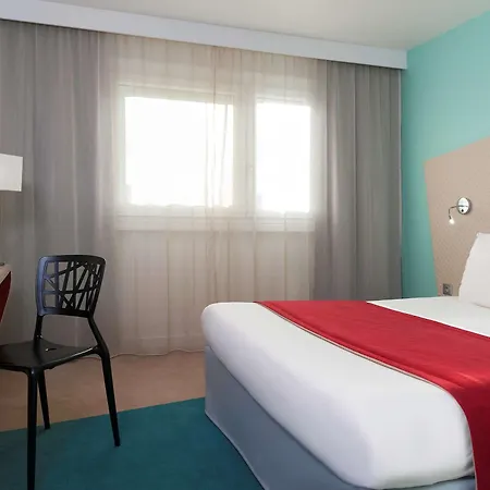 Mercure Paris Le Bourget Aeroport 4*
