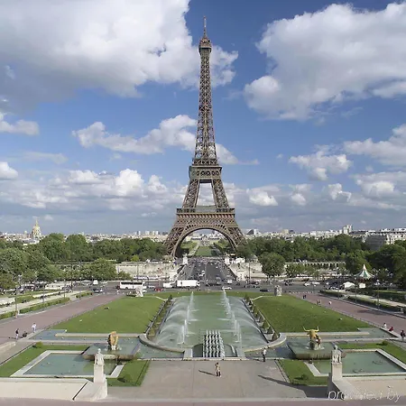 Mercure Paris Le Bourget Aeroport 4*