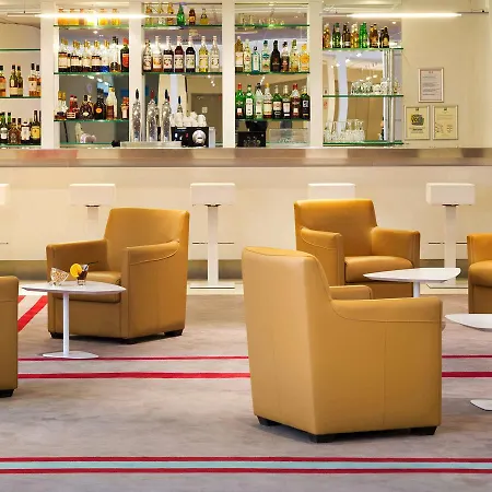 Hotel Mercure Paris Le Bourget Aeroport Le Blanc-Mesnil