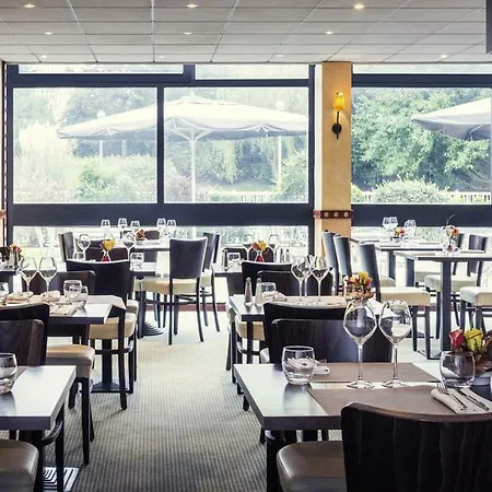 Mercure Paris Le Bourget Aeroport 4*
