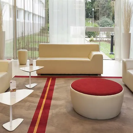 Mercure Paris Le Bourget Aeroport