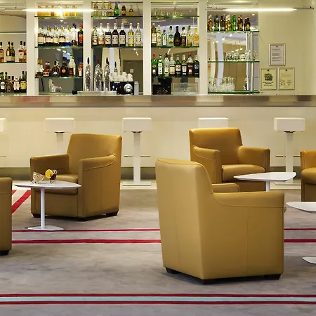 Mercure Paris Le Bourget Aeroport 4* Le Blanc-Mesnil