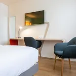 Hotel Mercure Paris Le Bourget Aeroport