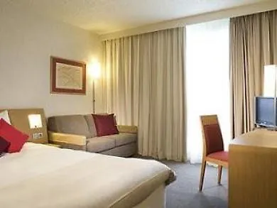 Mercure Paris Le Bourget Aeroport Отель Ле-Блан-Мениль