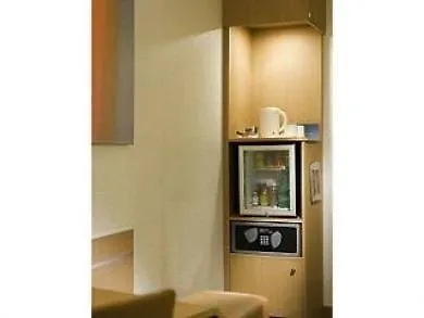 Hotel Mercure Paris Le Bourget Aeroport 4*