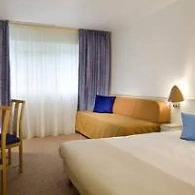 Mercure Paris Le Bourget Aeroport Hotel 4*