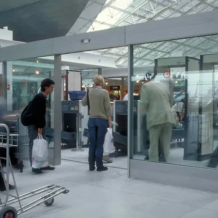 Mercure Paris Le Bourget Aeroport Отель Ле-Блан-Мениль