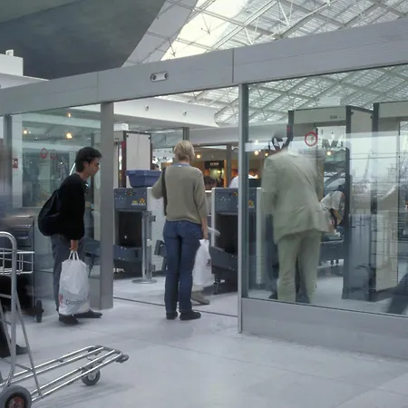 Mercure Paris Le Bourget Aeroport ホテル ル・ブラン・メニル