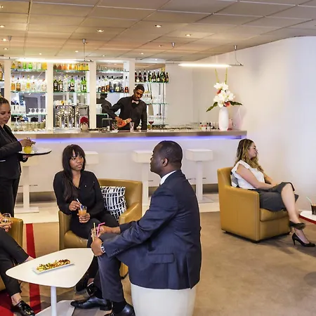 Mercure Paris Le Bourget Aeroport 4* Le Blanc-Mesnil