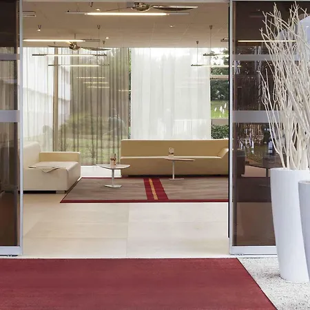Mercure Paris Le Bourget Aeroport Le Blanc-Mesnil