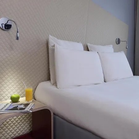 Mercure Paris Le Bourget Aeroport ホテル 4*