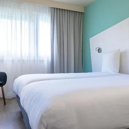 Mercure Paris Le Bourget Aeroport Hotel 4*