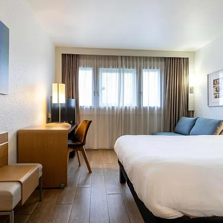Mercure Paris Le Bourget Aeroport Szálloda