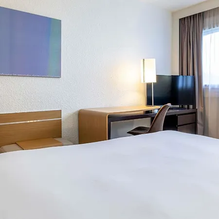 Mercure Paris Le Bourget Aeroport Ле-Блан-Мениль