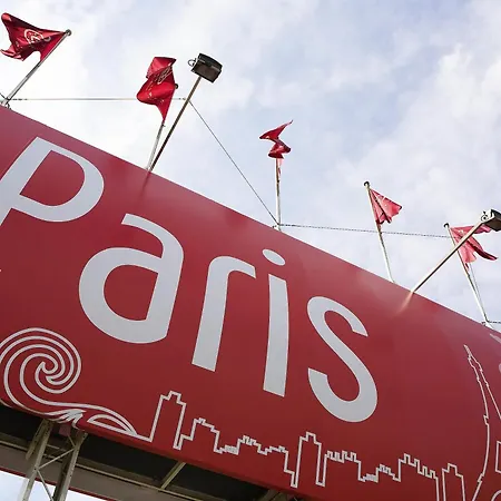 Hotel Mercure Paris Le Bourget Aeroport 4*