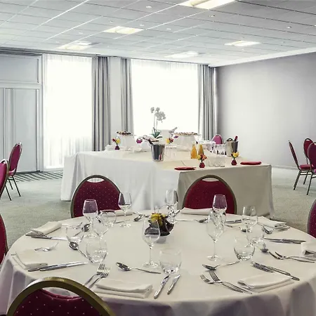 Mercure Paris Le Bourget Aeroport Szálloda 4*
