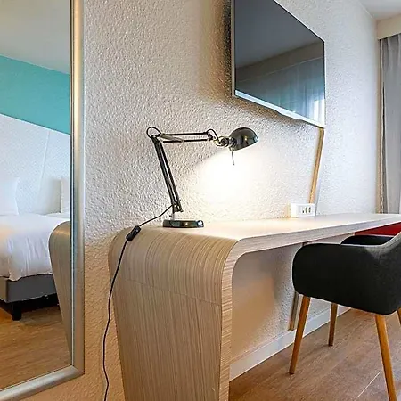Mercure Paris Le Bourget Aeroport 4*