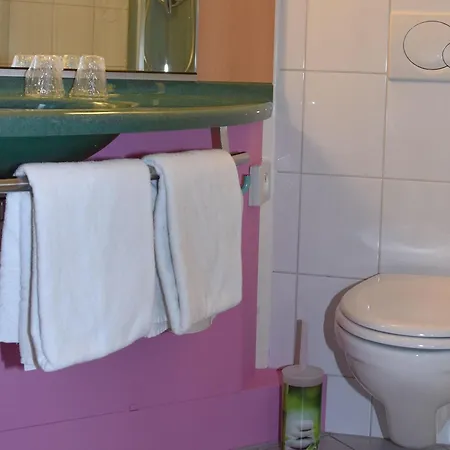 Mercure Paris Le Bourget Aeroport 4*