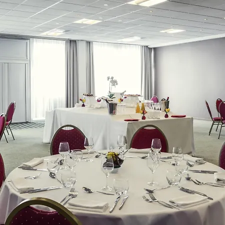 Mercure Paris Le Bourget Aeroport Hotel 4*