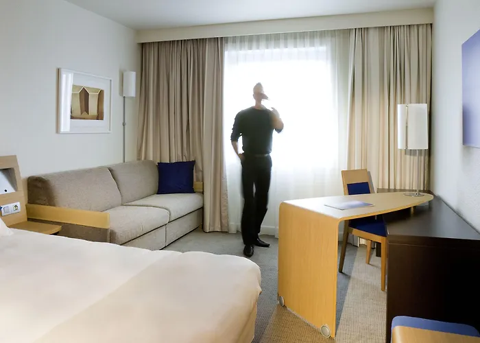 Mercure Paris Le Bourget Aeroport 4* 勒布朗-梅尼尔