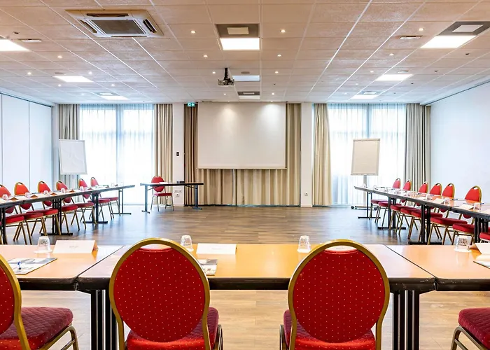 Mercure Paris Le Bourget Aeroport Hotel