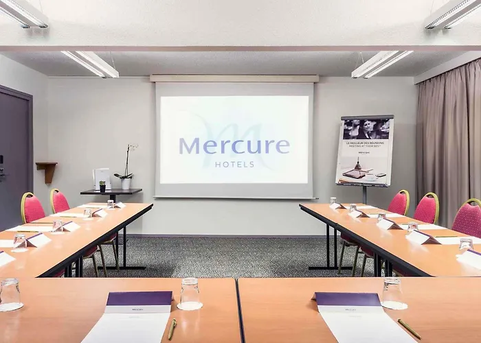 Mercure Paris Le Bourget Aeroport 4*