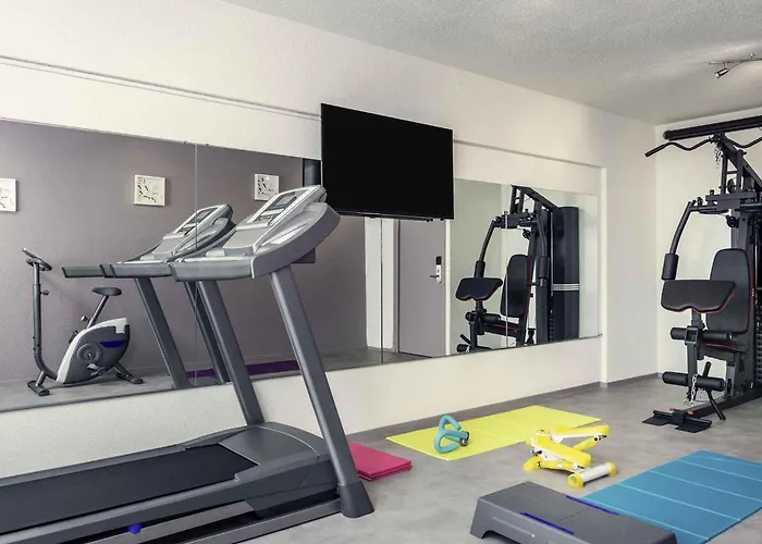 Otel Mercure Paris Le Bourget Aeroport 4*