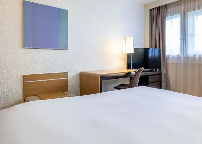 Mercure Paris Le Bourget Aeroport 4*
